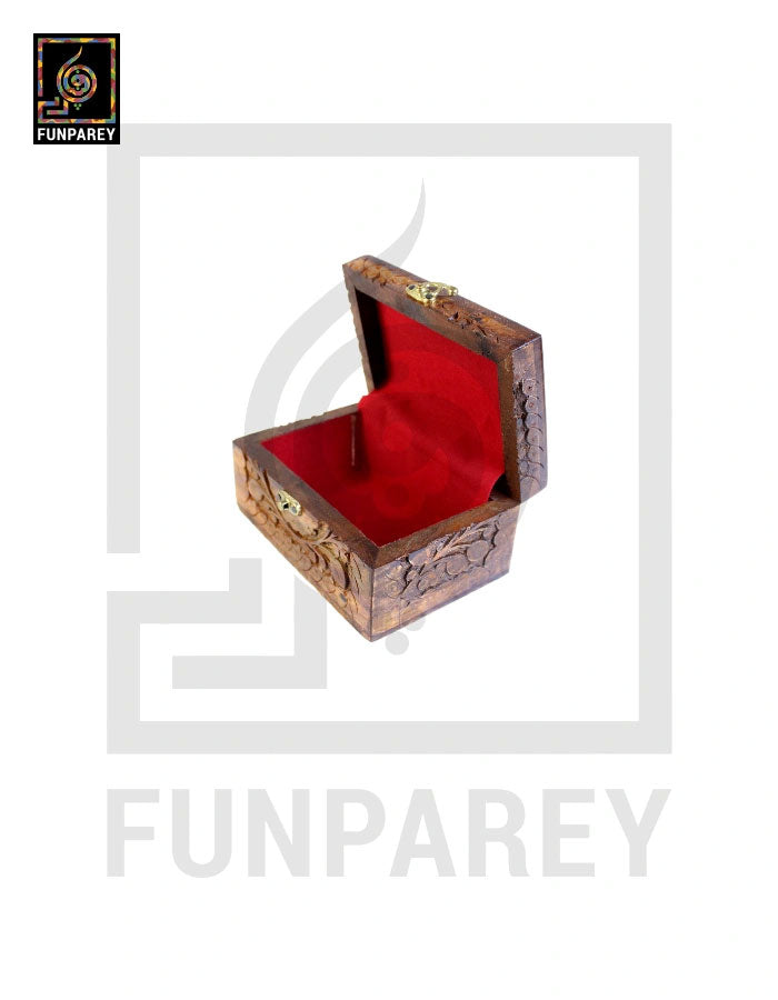 Hand Carved Premium Wooden Jewelry Box 4/6