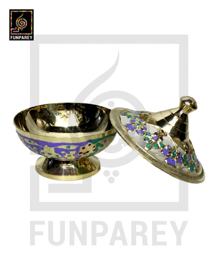 Handmade Decorative Rimmed Brass Bowl with Lid (SMALL)