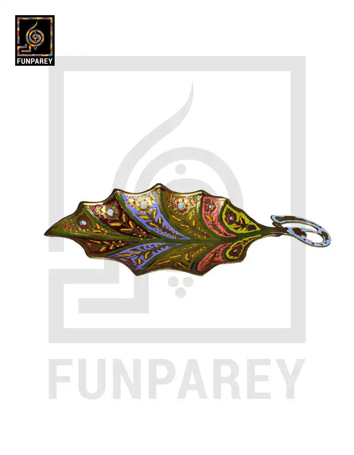 Leaf Brass Tray Small