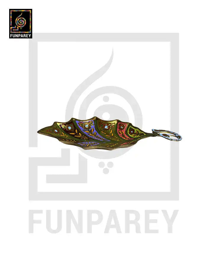 Leaf Brass Tray Small